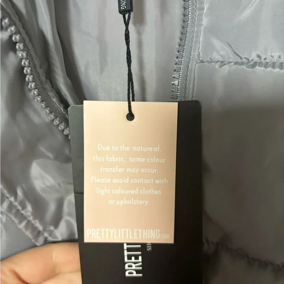 Pretty Little Thing Gray Puffer - Picture 3 of 5